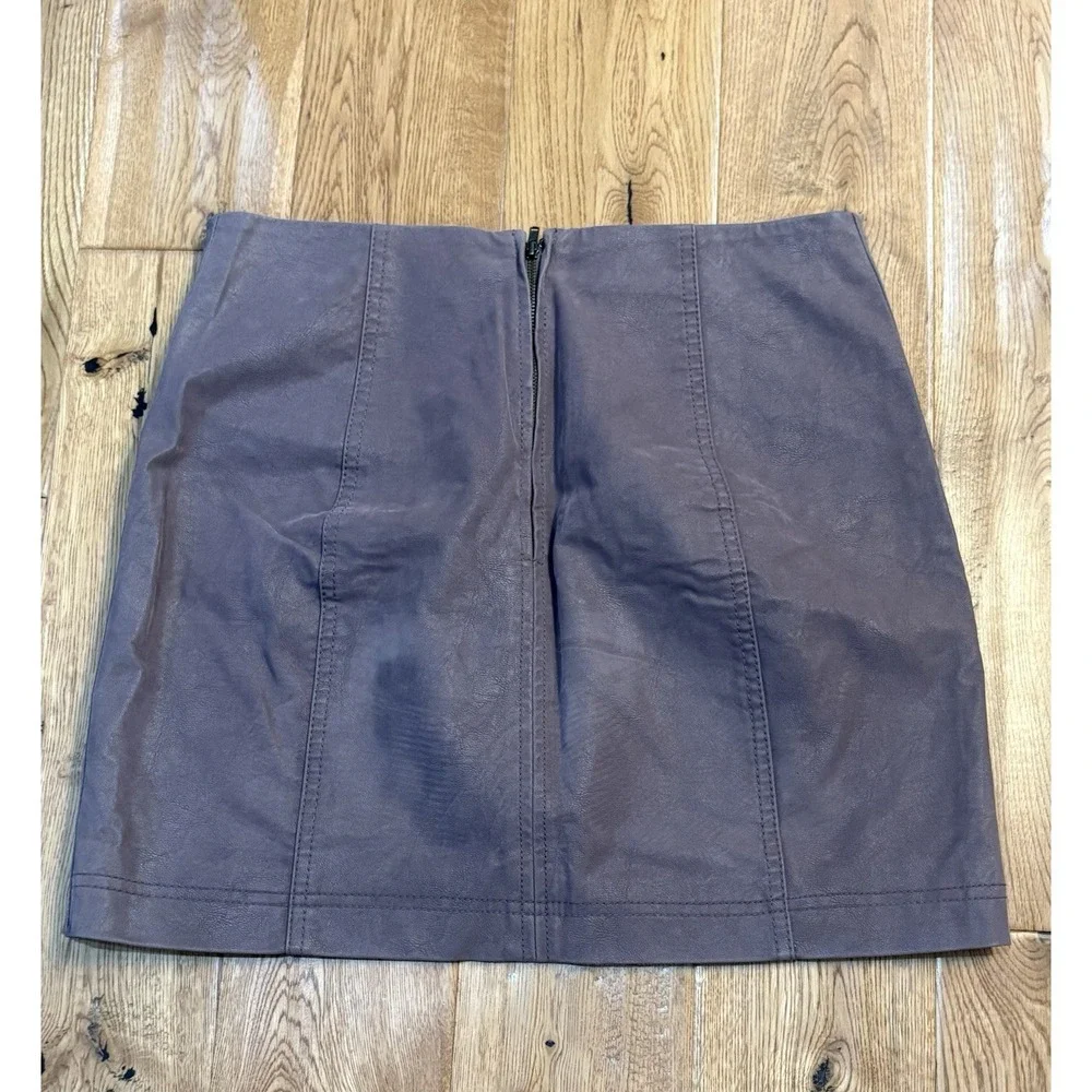 Free People Modern Femme Mini‎ Skirt Mulberry Sz 8